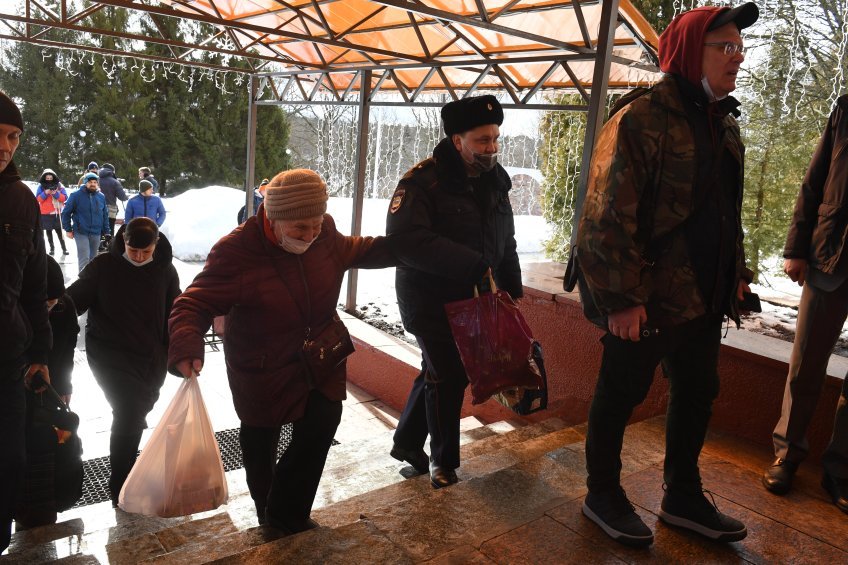Более 132 тысяч жителей Донбасса прибыли в Россию с начала эвакуации