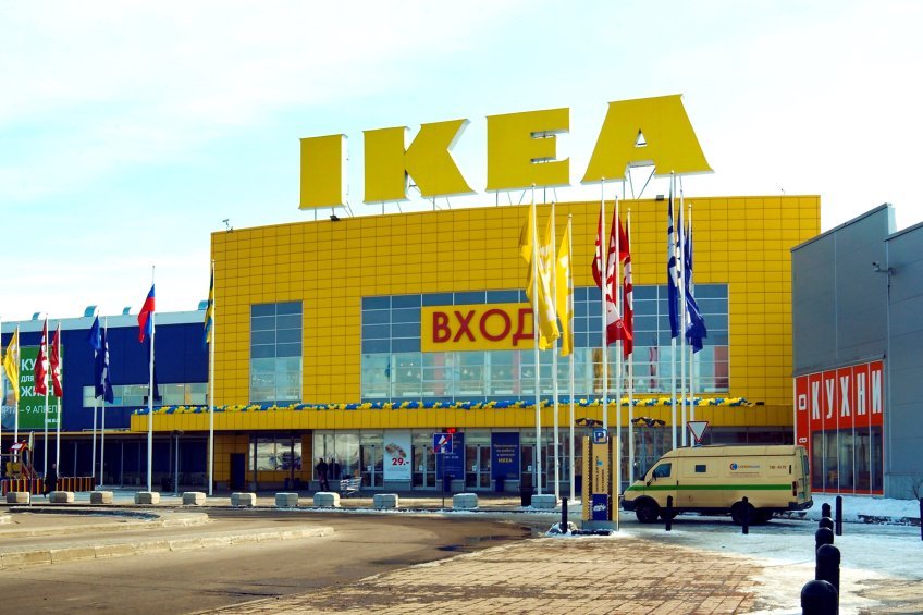 IKEA приостановила работу российских магазинов