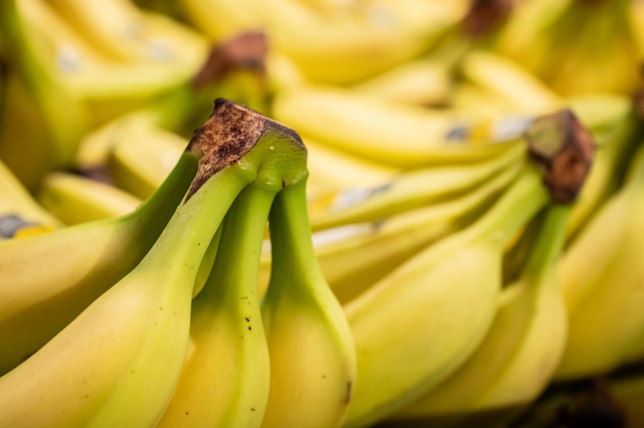 Бананы помогают охладить организм. Фото: Silas Stein / dpa / globallookpress.com