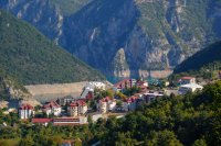 Власти Черногории заморозили недвижимость двух россиян