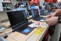 Представители сервисных центров заявили о недостатке запчастей для ноутбуков